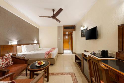 Ginger Agra, Fatehabad Road