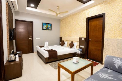 Hotel Sawamani - 100 Meters from Khatushyam ji