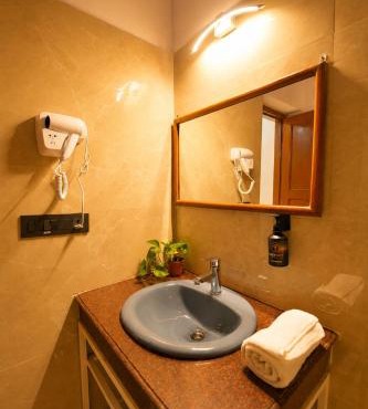 Hotel CozyKey Rajpur Road
