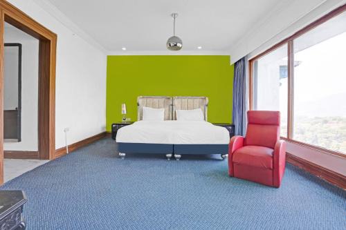 Townhouse Royal Palms Shared Serviced Apartment in Mumbai