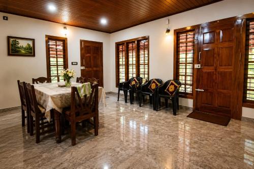 Family Nest Homestay