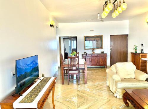 Cozy 2BHK Sea View Apartment in Panjim in Dona Paula