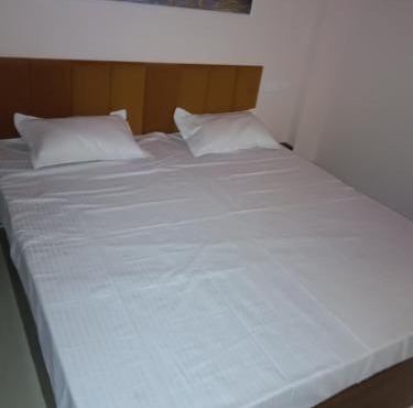 Shiv hotel and restaurant