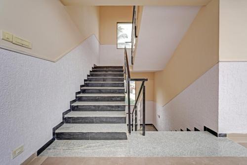 Hotel O Indra Suites