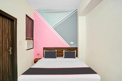 Hotel O Star Inn