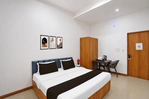 Hotel O Millions 24*7