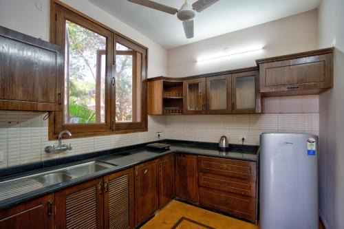 Aveeno Villas with Swimming Pool and Jacuzzi Near Baga and Calangute in Sangolda