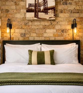 Balmain Village Retreat AC Free Street Parking City 3km in Sydney