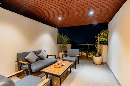 Playotel Premier, Ujjain