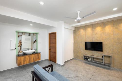 Hotel Mon Rivage Rooms and Service Apartments