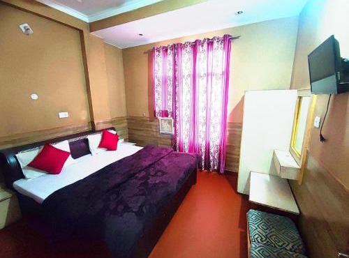 Hotel Ishaan International Near Yatra Parchi Counter 2