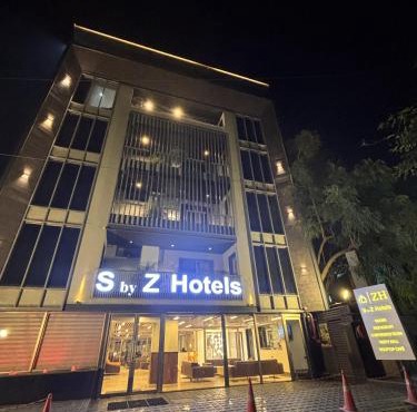 S by Z Hotels, Baani Square