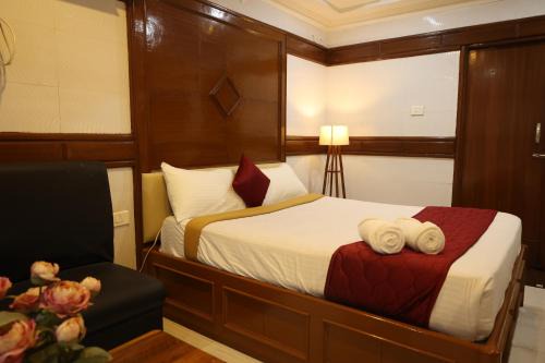 SVS Grand
