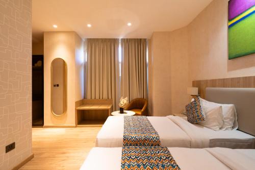 Hotel Bluestone Prime Nehru Place by The Cosy hotels