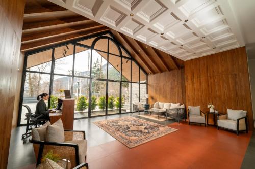 Nivasana Manali - A Luxury Boutique Hotel