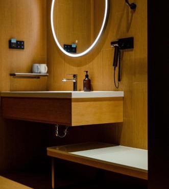 Hotel The Grand Villa Near Delhi IGI Airport
