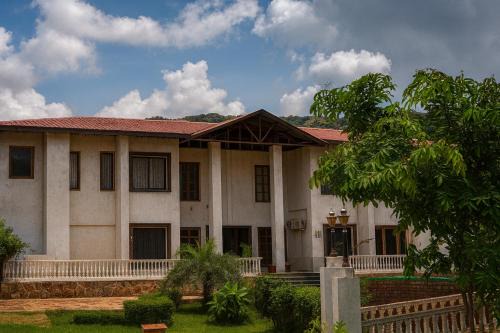 Virat Resorts, Sariska Rajasthan in Bairāt