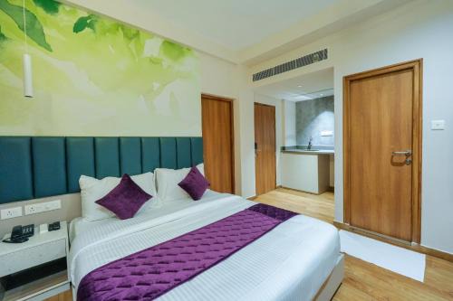 M Suites And Hotel