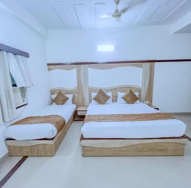 Hotel The Golden Bird Executive