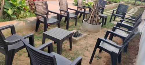Sivarama garden resort AC 4 Bed rooms, swimming pool 4BHK room , Box cricket, open living hall, BOrn fair, BBQ, kichan with equipment , near beach road, vishakhapatnam
