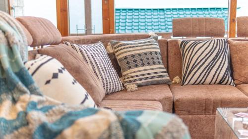 Kaizen Retreat - Best Luxury Villa - Outdoor Jacuzzi