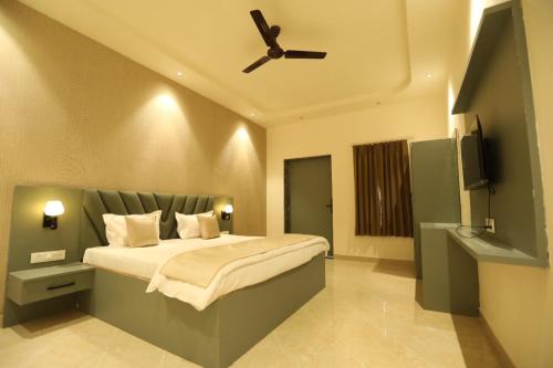 Nature Stay - A Luxury Farm