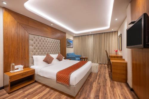 Snow Valley Resorts & Spa Manali