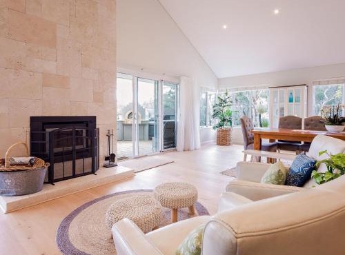 Heartbeat Retreat - Luxury Estate with Gym & Sauna in Dunsborough