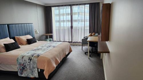 Hotel styling entire one bedroom in Sydney