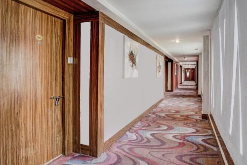 Townhouse Royal Palms Hotel - Rose Collection