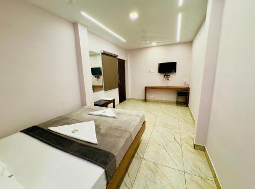GREENS INN near Madras High Court and Harbour Chennai Port
