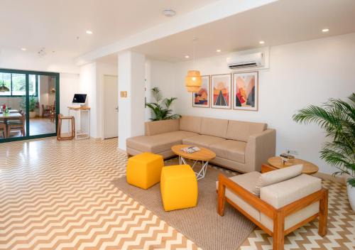 Bloom Hotel - Brookefield
