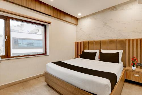 Capital O Hotel 