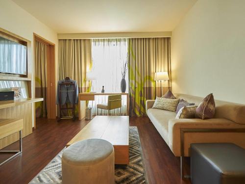 Novotel Omr 